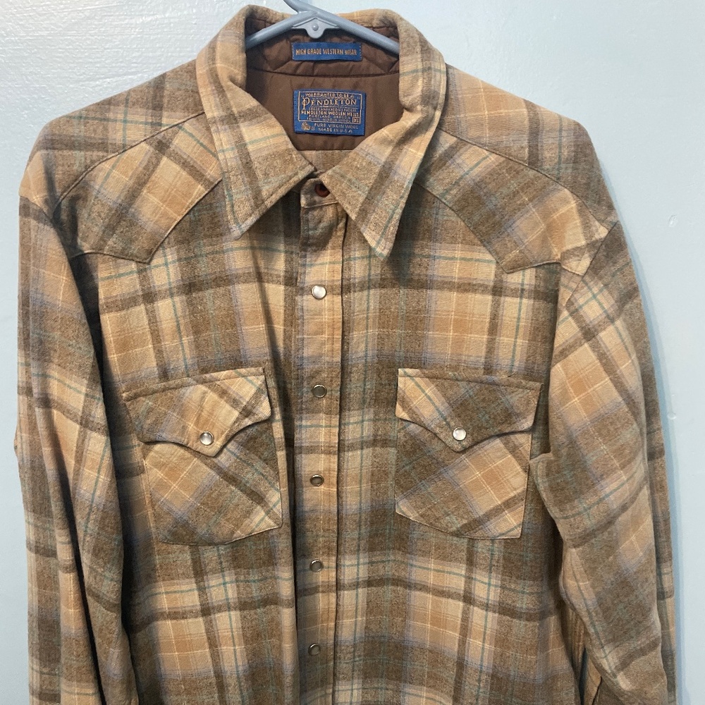 Genuine Pendleton 100% Virgin Wool Pearl Snap